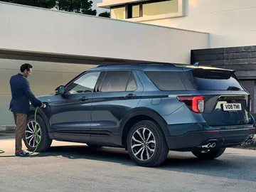 Ford Explorer Ford Explorer