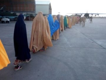 Miles de niños han sido retenidos por el Ejército nigeriano Miles de niños han sido retenidos por el Ejército nigeriano