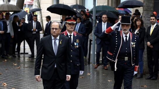 El presidente de la Generaliat, Quim Torra, encabeza la ofrenda floral del Govern