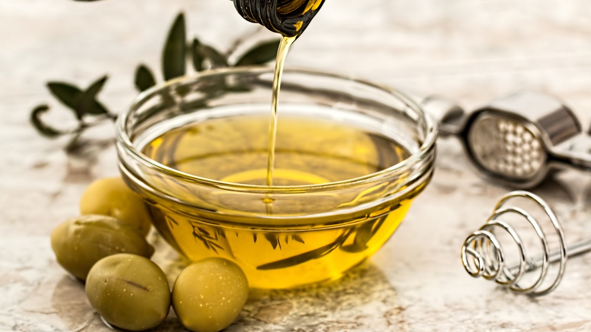 El aceite de oliva ofrece dos poderosas armas contra la resistencia bacteriana