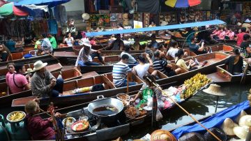 Mercados Flotantes