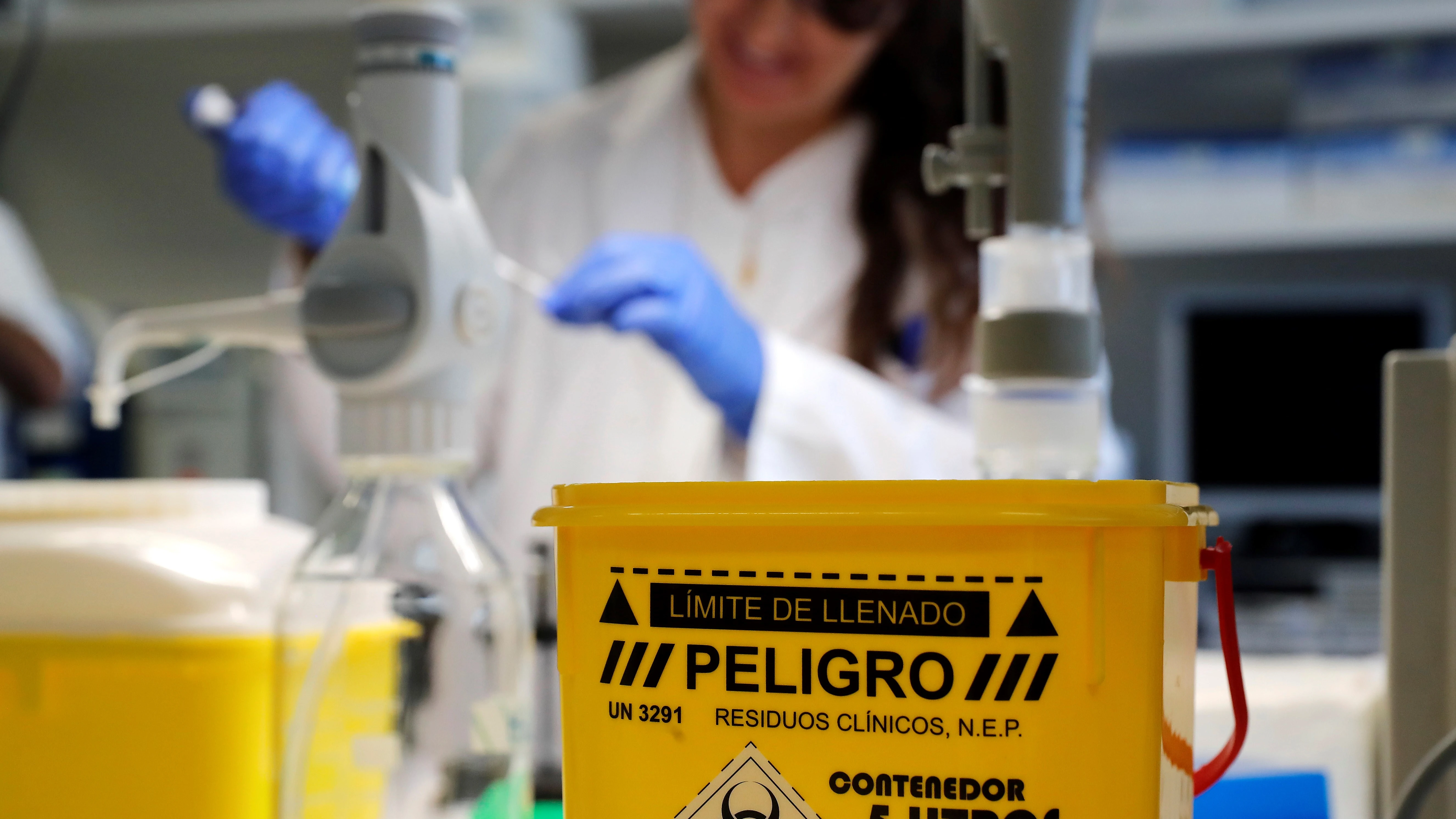 Investigadores del Centro Nacional de Microbiología (CNM)