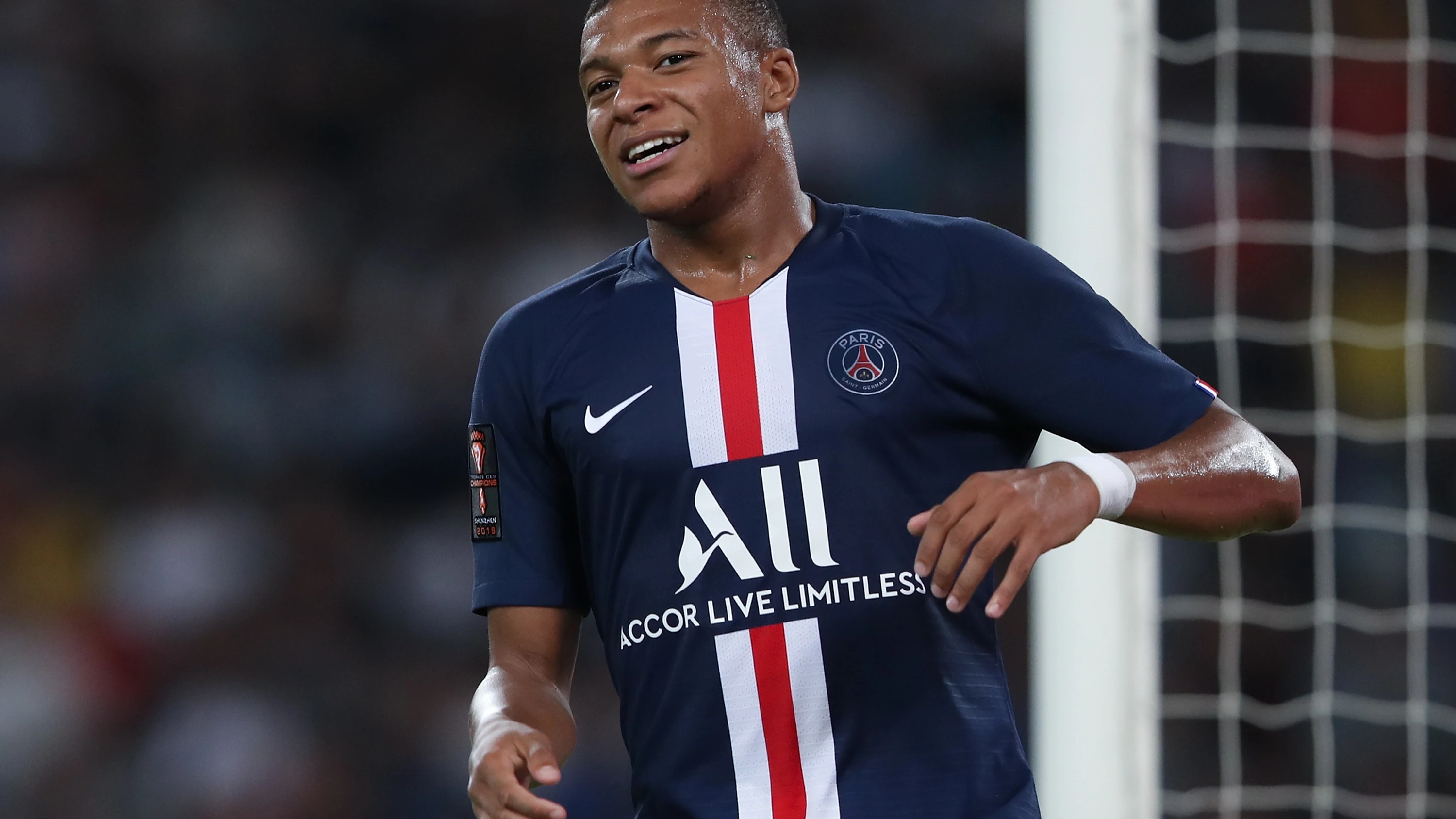 Mbappé, durante un partido con el PSG