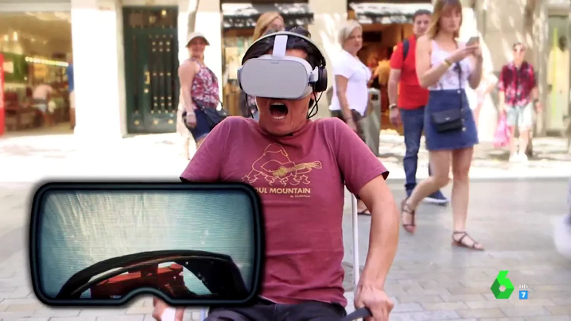 Zapeando hace disfrutar a la calle de una experiencia virtual: unas gafas que te transportan a una montaña rusa