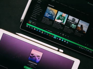 Spotify en dos tabletas