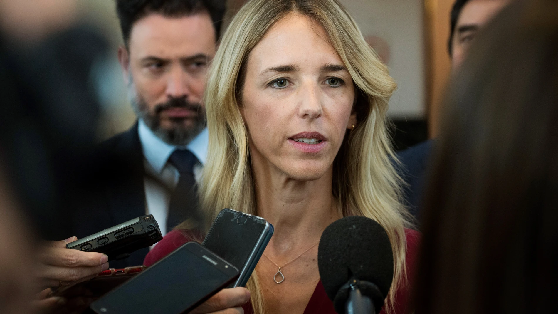Cayetana Álvarez de Toledo renunciaría a liderar la candidatura en Barcelona en favor de Arrimadas como “gesto de compromiso con España Suma”