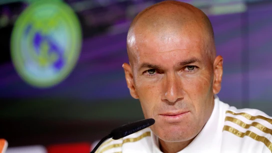 Zinedine Zidane, en rueda de prensa Zinedine Zidane, en rueda de prensa