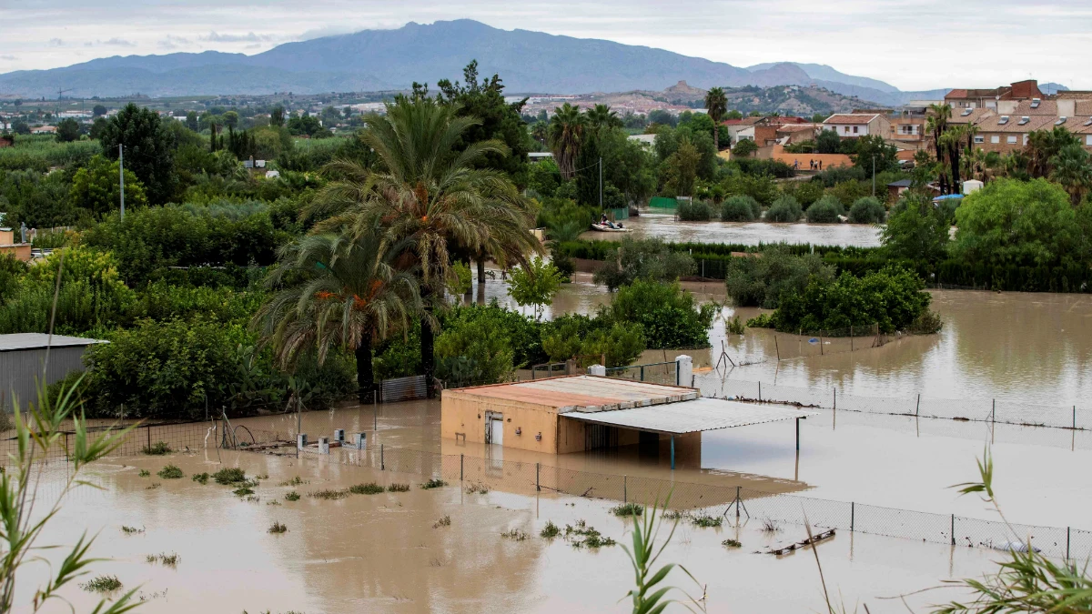 El río Segura, desbordado