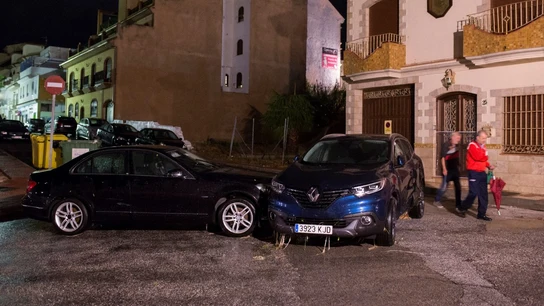 Coches arrastrados en Alhaurín El Grande Coches arrastrados en Alhaurín El Grande