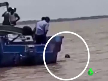 Dos agentes rechazan salvar a un hombre en Nicaragua Dos agentes rechazan salvar a un hombre en Nicaragua