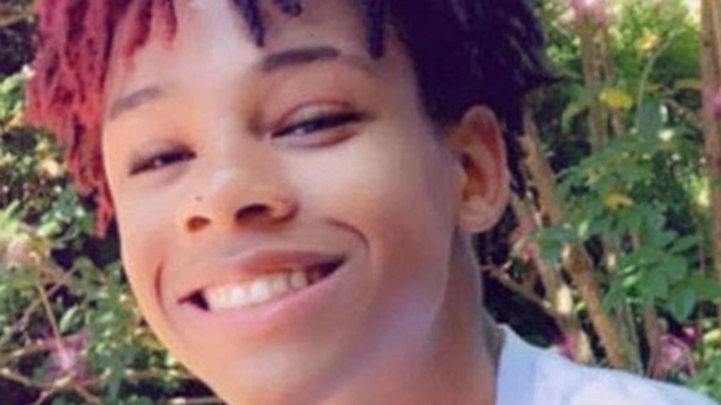Khaseen Morris, el joven de 16 años asesinado a puñaladas Khaseen Morris, el joven de 16 años asesinado a puñaladas