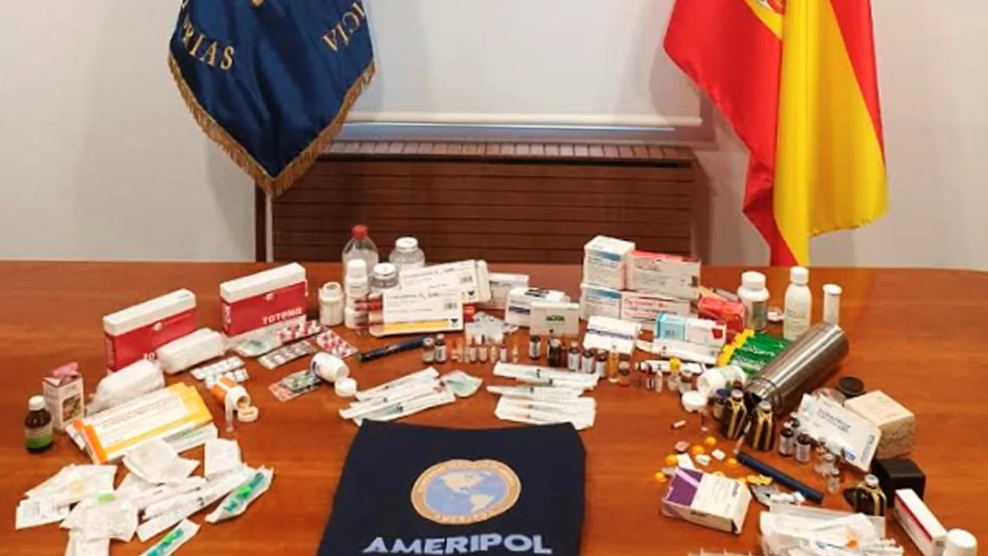 Imagen de parte de los productos incautados en la operación contra el dopaje Imagen de parte de los productos incautados en la operación contra el dopaje