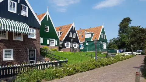 Marken Marken