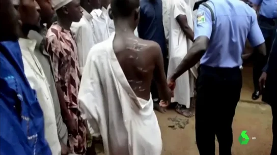 Liberan a 300 niños y jóvenes torturados en una escuela de Nigeria Liberan a 300 niños y jóvenes torturados en una escuela de Nigeria