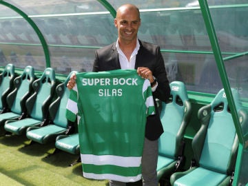 Jorge Silas, entrenador del Sporting Jorge Silas, entrenador del Sporting