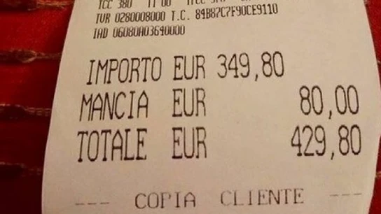 Un usuario de Facebook compartió el ticket del restaurante para denunciar la estafa a la que se enfrentaron los turistas Un usuario de Facebook compartió el ticket del restaurante para denunciar la estafa a la que se enfrentaron los turistas