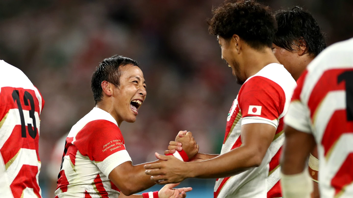Nagare celebra el triunfo de Japón Nagare celebra el triunfo de Japón