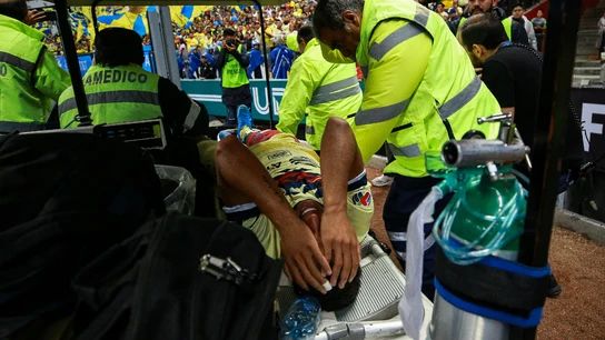 Gio dos Santos, dolorido Gio dos Santos, dolorido