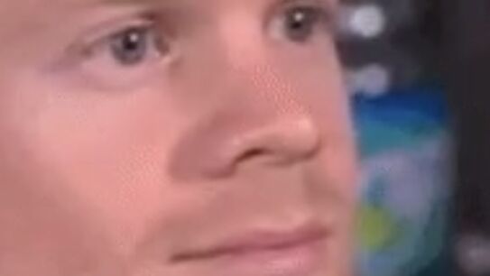 Meme viral de @drewscanlon