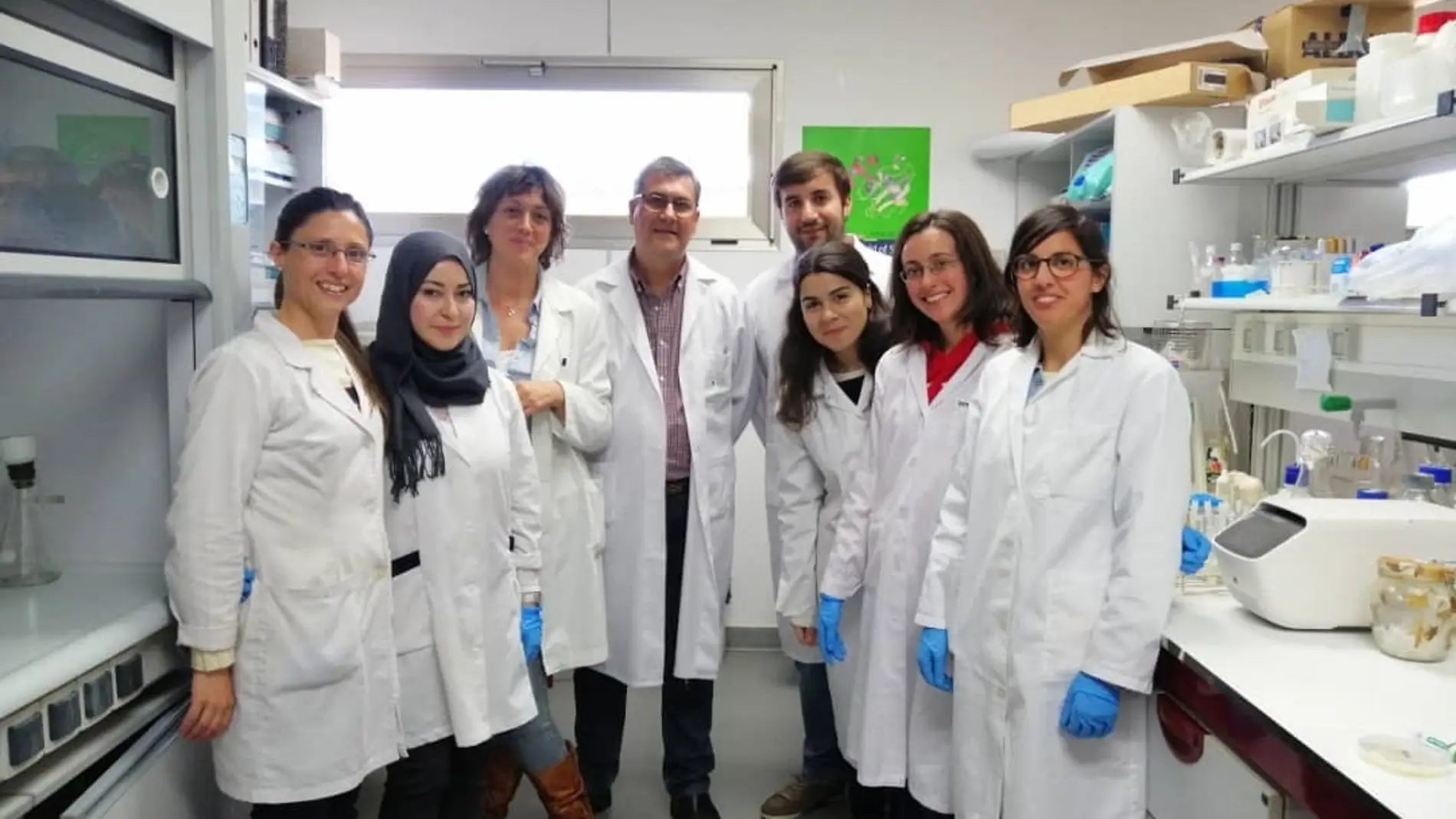 Duplican la velocidad de crecimiento de microalgas con residuos del vino