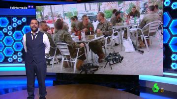Dani Mateo 'destapa' el porqué de la foto de los militares bebiendo cerveza: "Practicaban una clásica maniobra española"