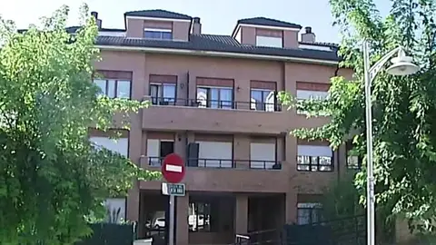 Detenida en Castro Urdiales una mujer tras aparecer la cabeza de su pareja dentro de una caja Detenida en Castro Urdiales una mujer tras aparecer la cabeza de su pareja dentro de una caja