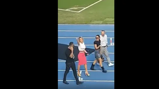 La periodista Diletta Leotta responde a los aficionados del Nápoles La periodista Diletta Leotta responde a los aficionados del Nápoles
