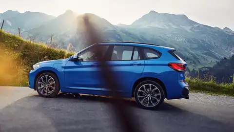 BMW X1 xDrive25e BMW X1 xDrive25e