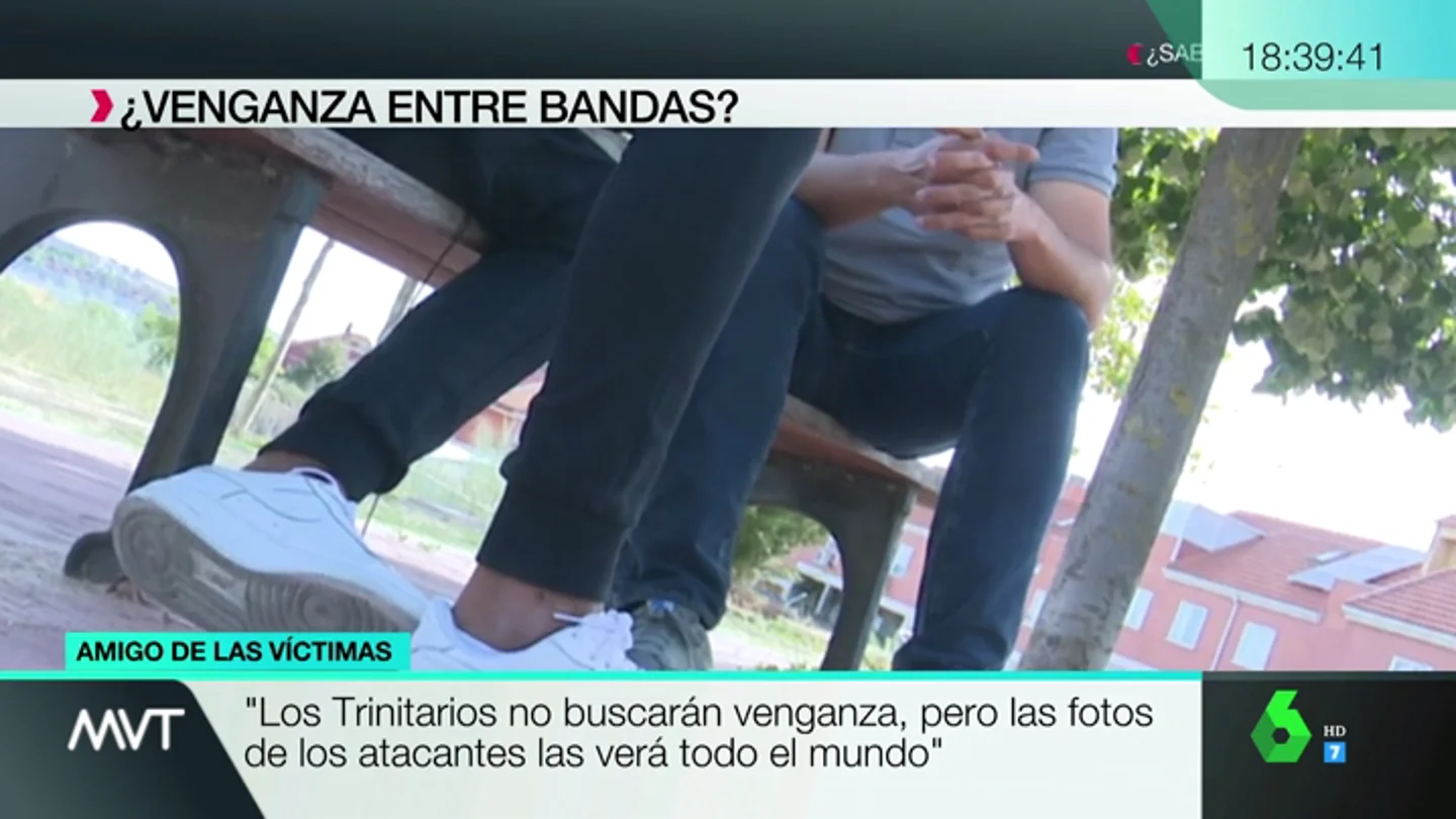 Habla un amigo de los heridos en la reyerta de Vallecas: "No buscarán venganza, pero las fotos de los atacantes se conocerán" Habla un amigo de los heridos en la reyerta de Vallecas: "No buscarán venganza, pero las fotos de los atacantes se conocerán"