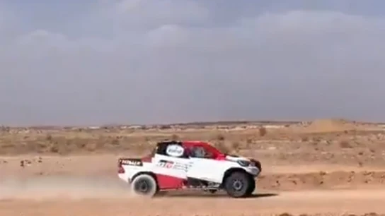 Primera imagen de Fernando Alonso en Marruecos publicada por el propio piloto. Primera imagen de Fernando Alonso en Marruecos publicada por el propio piloto.