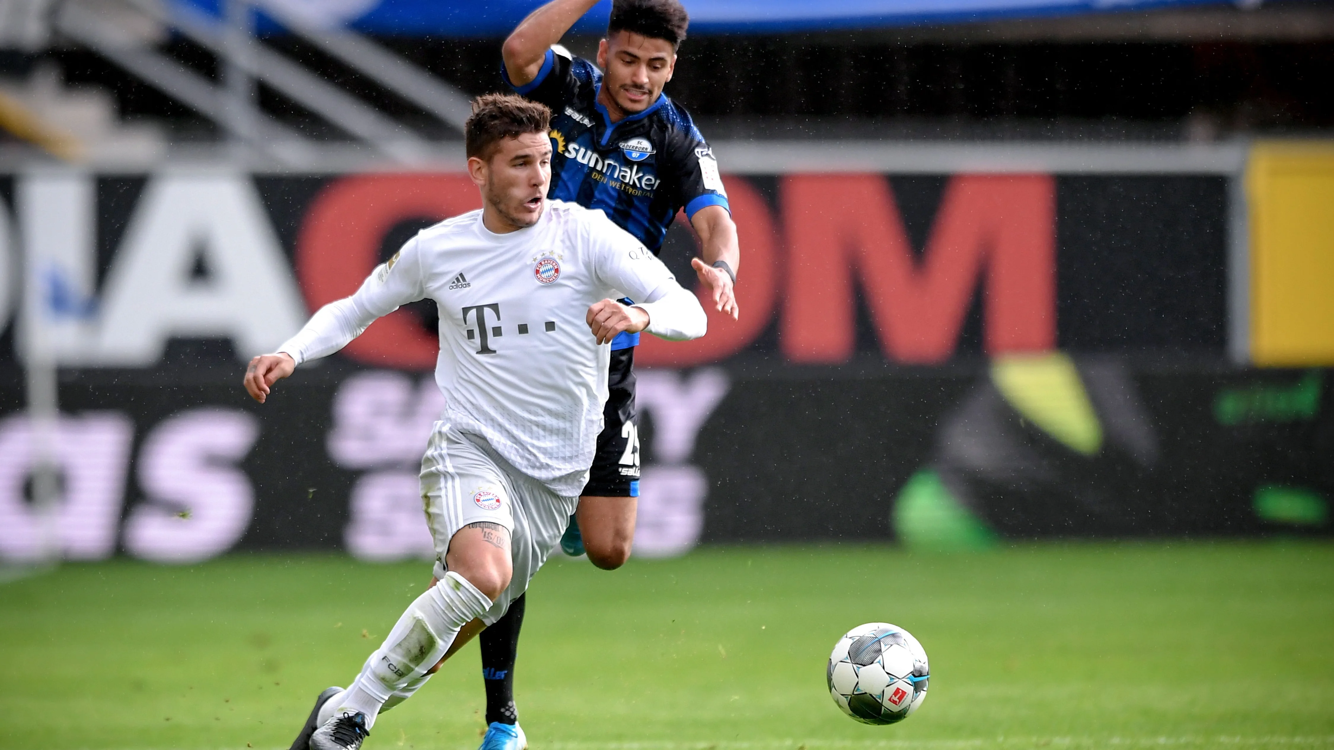 Lucas Hernández, durante un partido con el Bayern