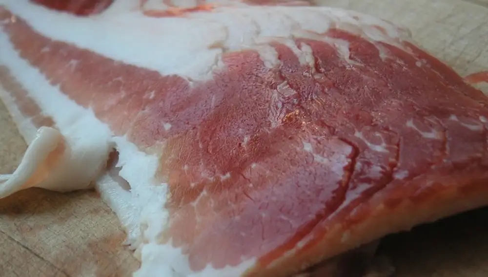 La OMS ha incluido la carne procesada en la lista de productos potencialmente cancerígenos 