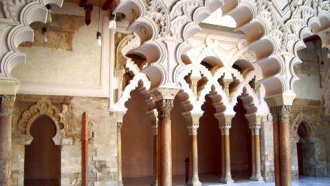 Interior del Palacio de la Aljafería