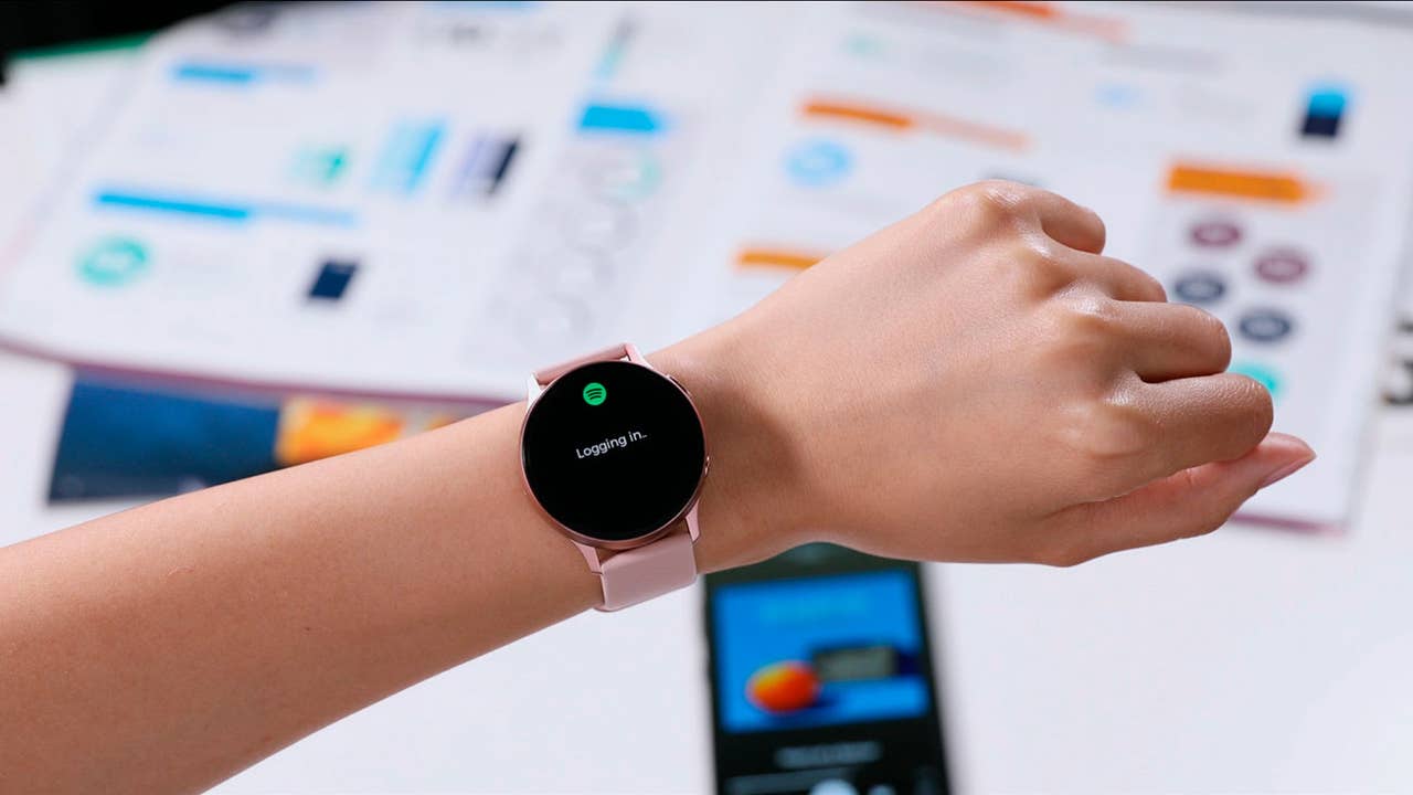 Cómo se mide la presión arterial con el reloj de Samsung