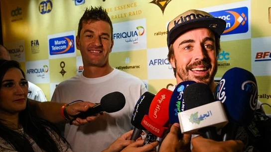 Marc Coma y Fernando Alonso atienden a los medios Marc Coma y Fernando Alonso atienden a los medios