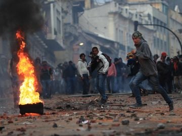 Protestas contra las medidas económicas del Gobierno de Ecuador Protestas contra las medidas económicas del Gobierno de Ecuador