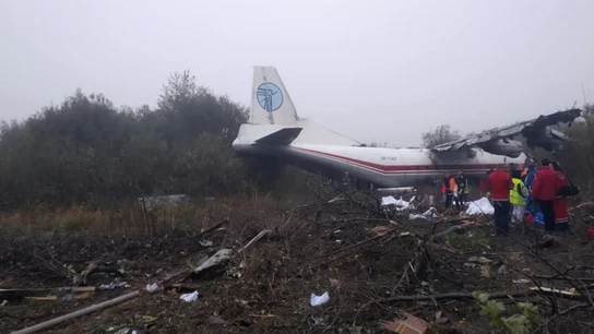Restos del avión accidentado en Ucrania Restos del avión accidentado en Ucrania