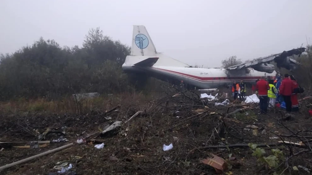 Restos del avión accidentado en Ucrania