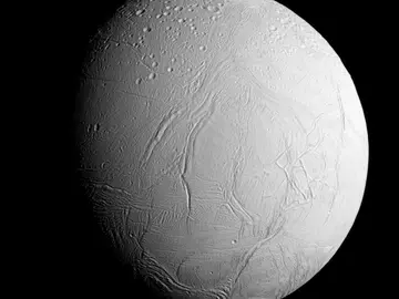 Encélado, el sexto satélite más grande de Saturno Encélado, el sexto satélite más grande de Saturno