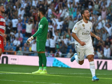 Eden Hazard celebra un gol Eden Hazard celebra un gol