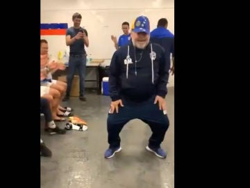 Maradona y su baile de la alegría Maradona y su baile de la alegría