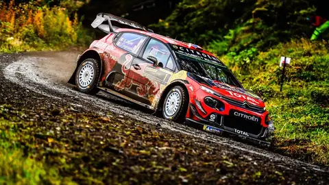 Sébastien Ogier cuenta con 5 tirunfos en Gales Sébastien Ogier cuenta con 5 tirunfos en Gales