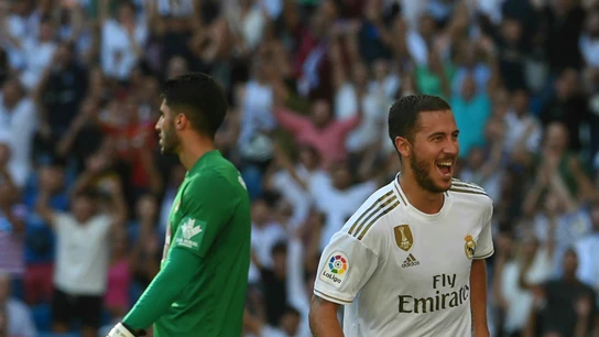 Hazard, tras batir a Rui Patricio Hazard, tras batir a Rui Patricio