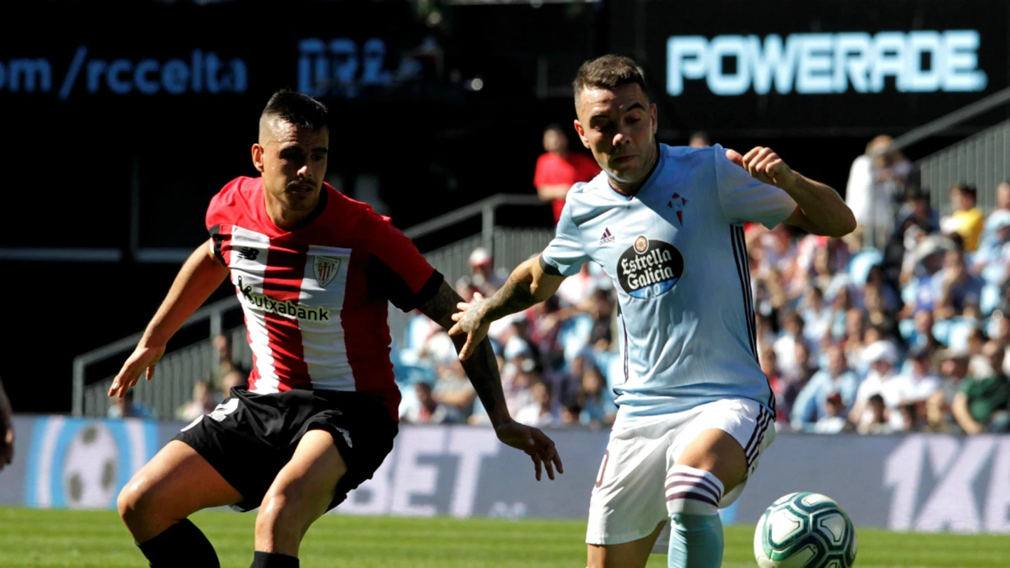 Aspas, con el balón Aspas, con el balón