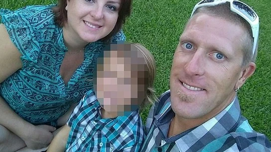 Christopher Bergan junto a su mujer y su hijo pequeño. Christopher Bergan junto a su mujer y su hijo pequeño.