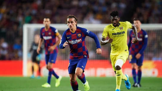 Zambo Anguissa intenta quitar el balón a Griezmann Zambo Anguissa intenta quitar el balón a Griezmann