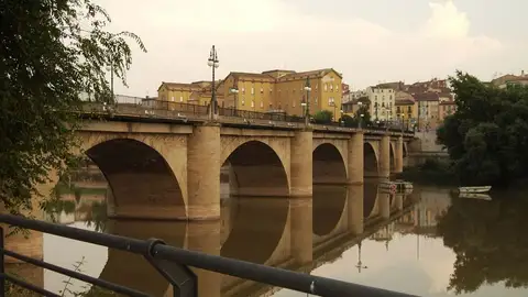 Puente de Piedra de Logroño Puente de Piedra de Logroño