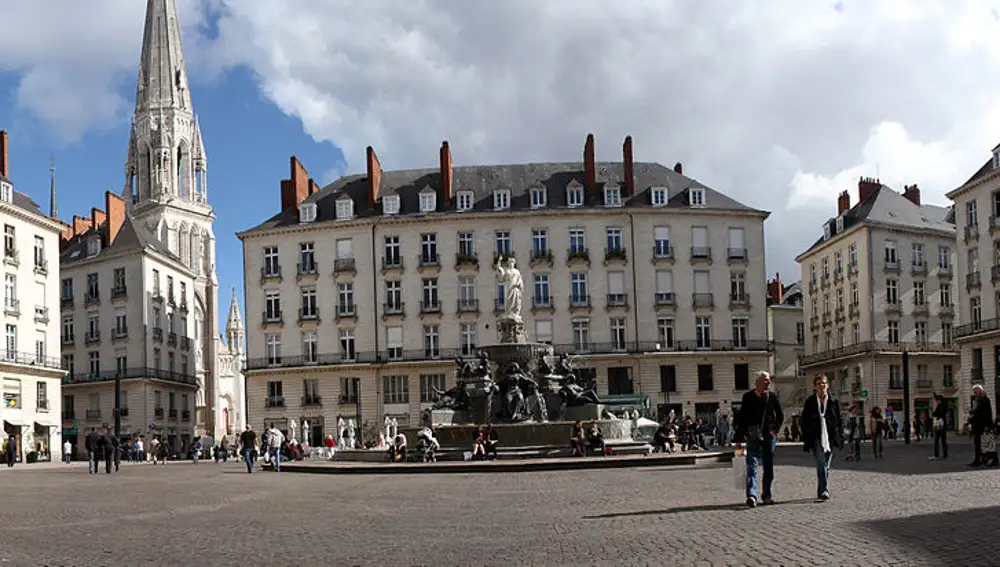 Panorámica de la place Royale (Nantes)