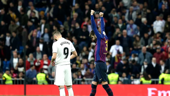 Piqué y Benzema en el Clásico Piqué y Benzema en el Clásico
