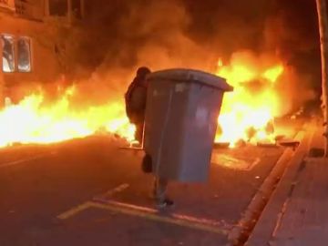 Y el 'tsunami democrático' incendió Cataluña: crónica de una semana de protestas independentistas Y el 'tsunami democrático' incendió Cataluña: crónica de una semana de protestas independentistas